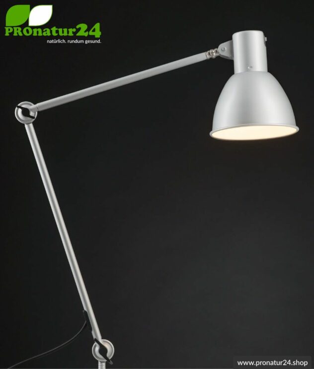 Shaded luminaire for desk and workplace. Ideal work lamp. 48 watt. E27. In white version. With clamping foot holder.